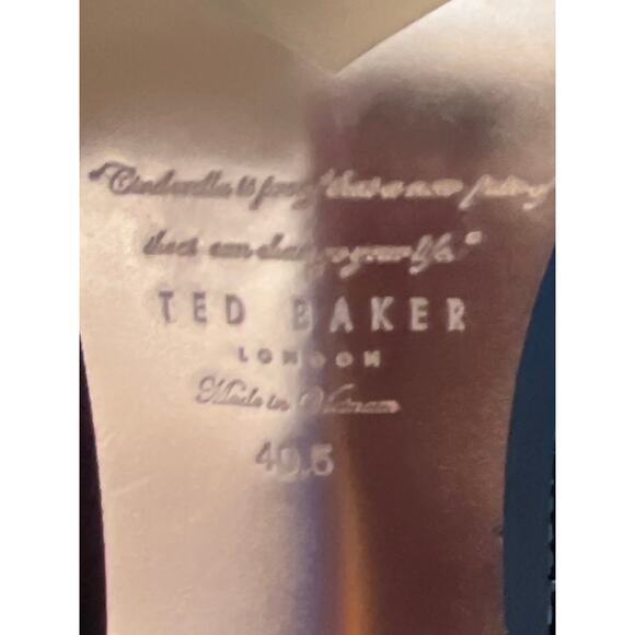 TED BAKER PATENT LEATHER UPPER LEATHER LINING POINTED TOE HEELS BLACK SIZE 40.5 - Picture 8 of 10